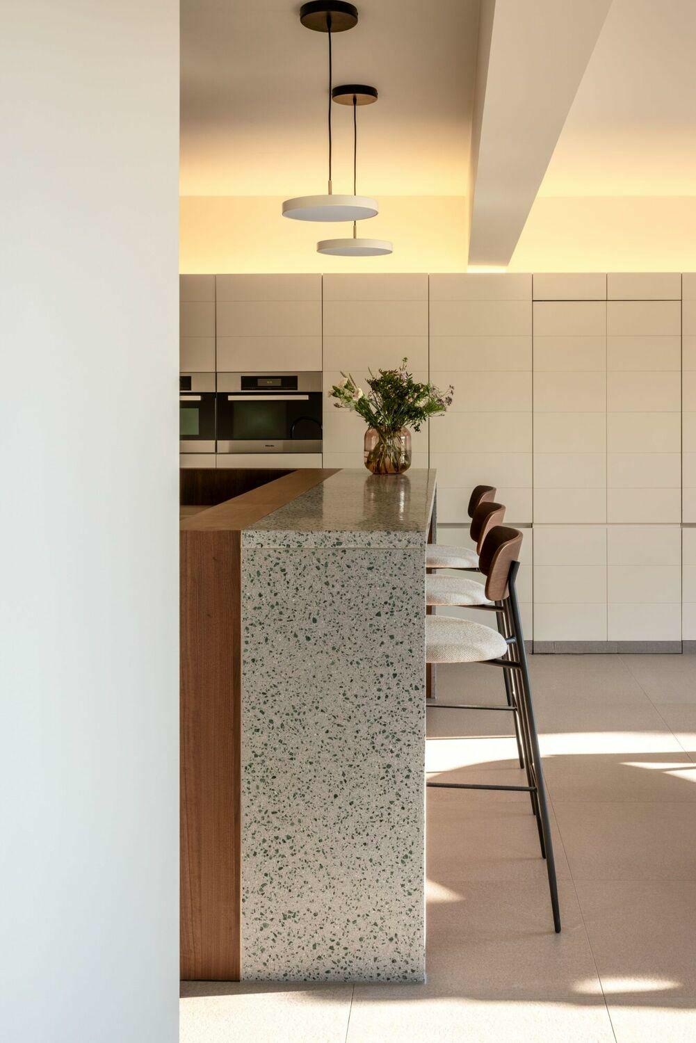 Cover metal-w bar chair